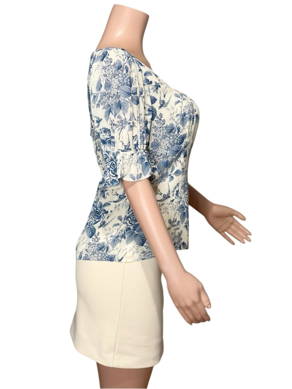 REFORMATION Constance Blouse, Ivory Blue Toile, 12 (US) - Picture 7 of 8